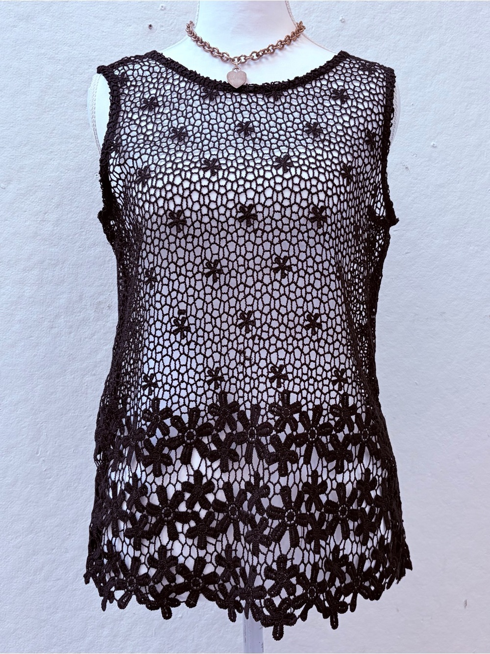 Vintage Black Crochet Sleeveless Top Size Small